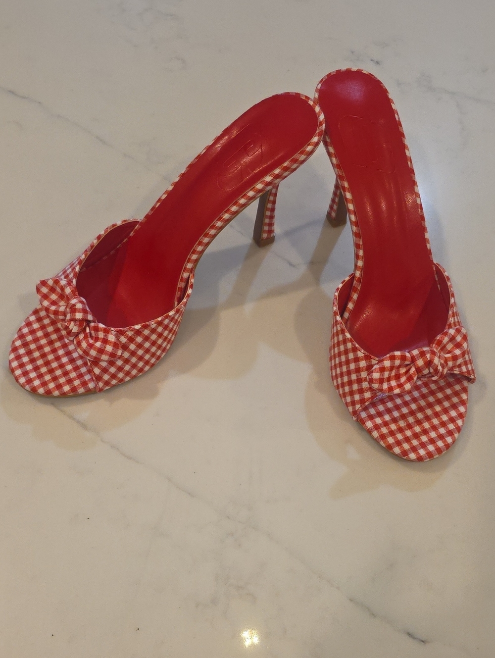Red Gingham Bow Open-Toe Heels - Women's Slide Sandals
